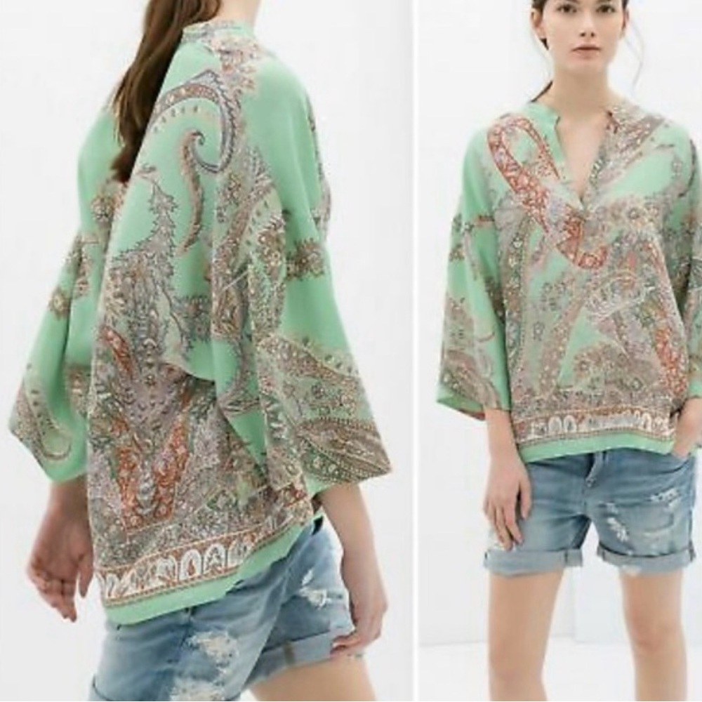 Zara Basic Paisley Print Green Women's Top. Medium